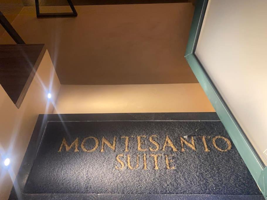 Montesantogroup Suite House Nel Centro Di Napoli Dış mekan fotoğraf